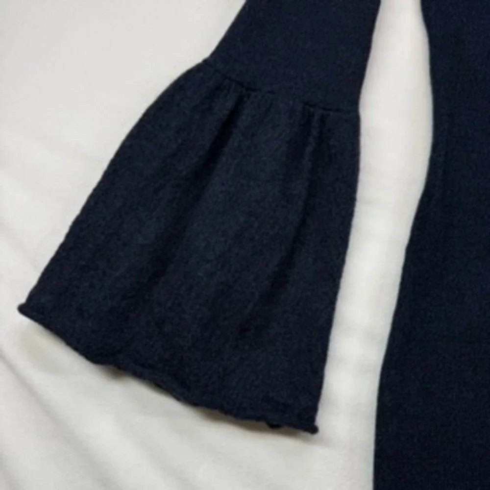Cynthia Rowley Navy Blue 100% Extrafine Merino Wool Bell Sleeve Sweater Dress M